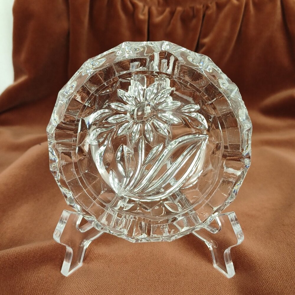 Vintage Cut Crystal Daisy Ashtray